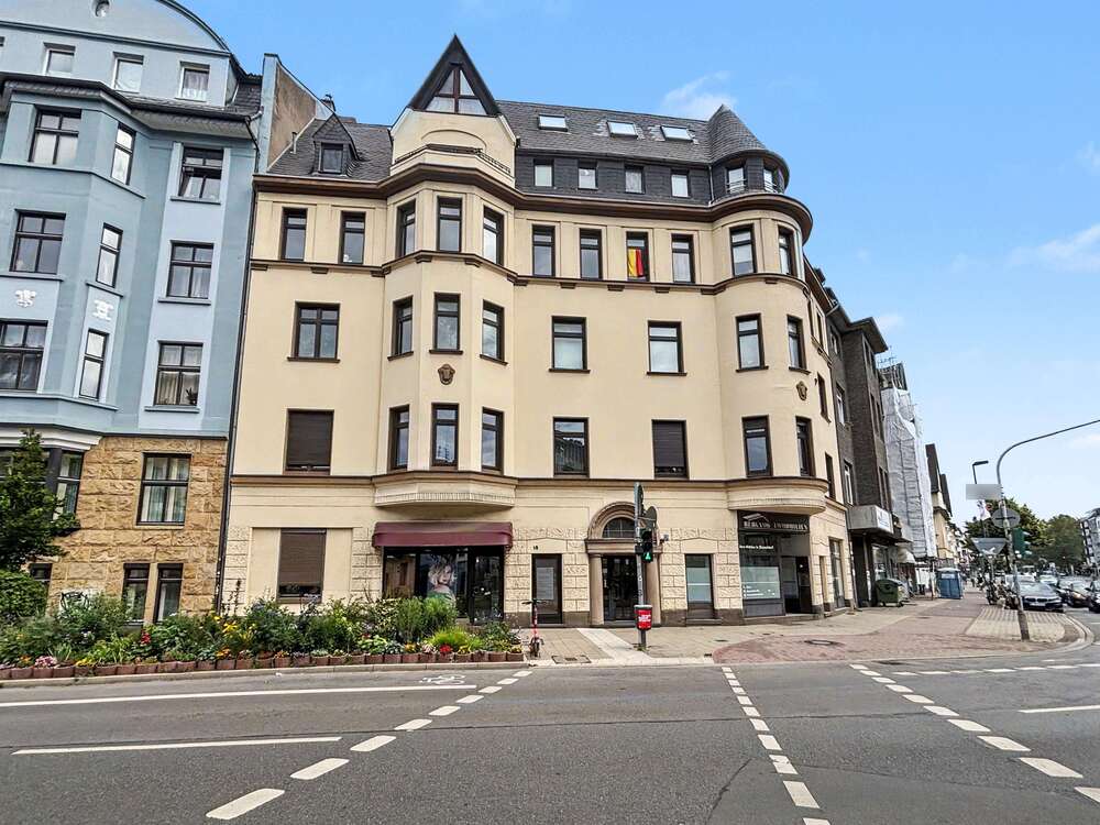 Thumbnail-Wohnung zum Kaufen in Düsseldorf 650.000,00 € 127.47 m²