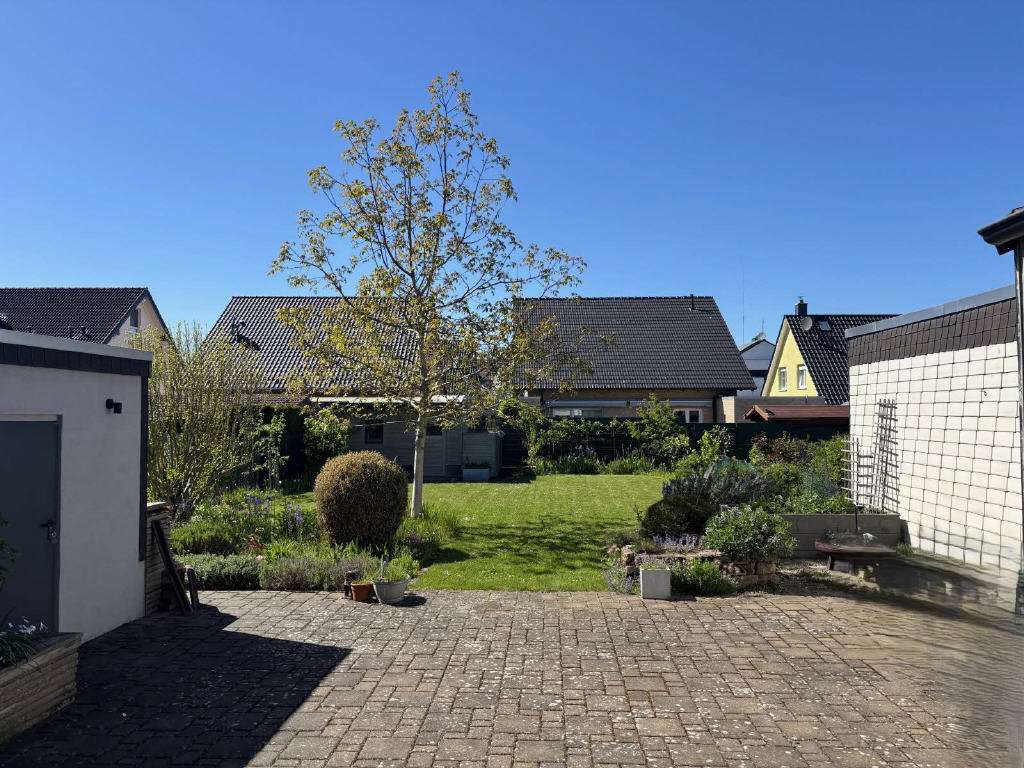 Thumbnail-Haus zum Kaufen in Euskirchen 374.000,00 € 119.43 m²