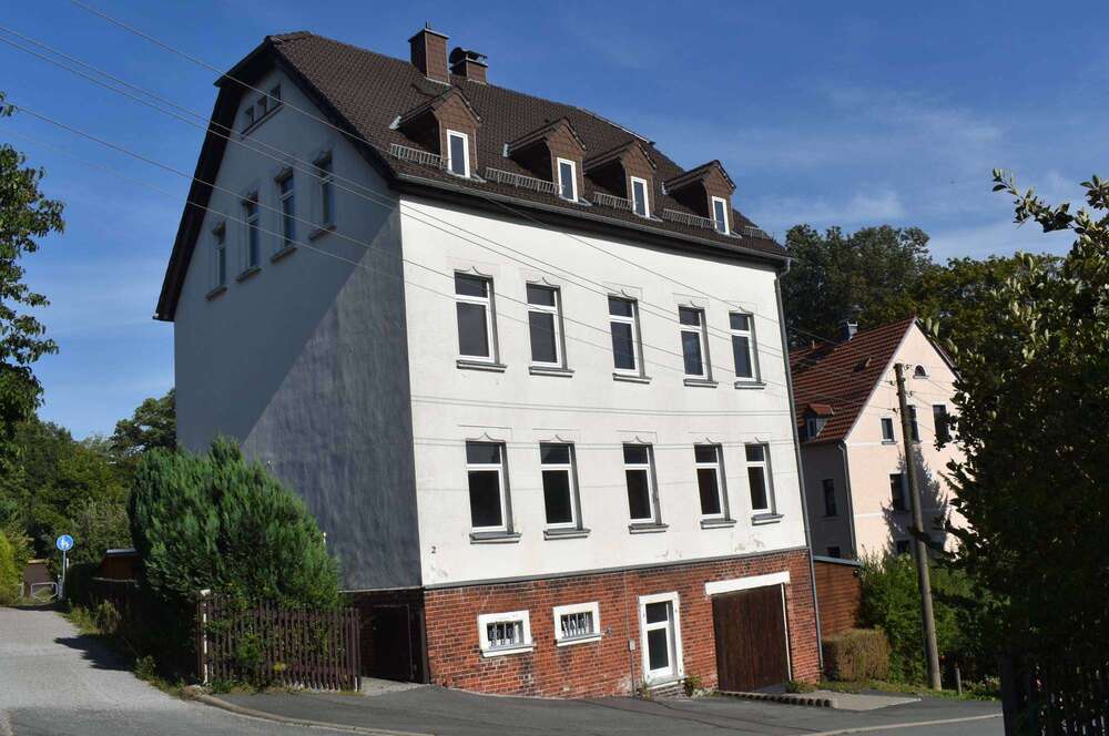 Thumbnail-Haus zum Kaufen in Hohenstein-Ernstthal 139.000,00 € 220 m²