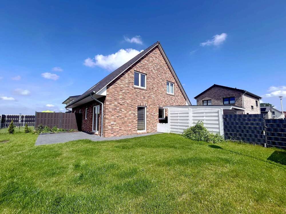 Thumbnail-Haus zum Mieten in Drochtersen 1.470,00 € 135 m²