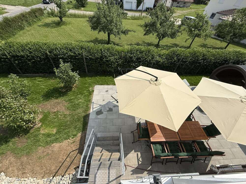 Thumbnail-Haus zum Mieten in Markdorf 2.500,00 € 165 m²