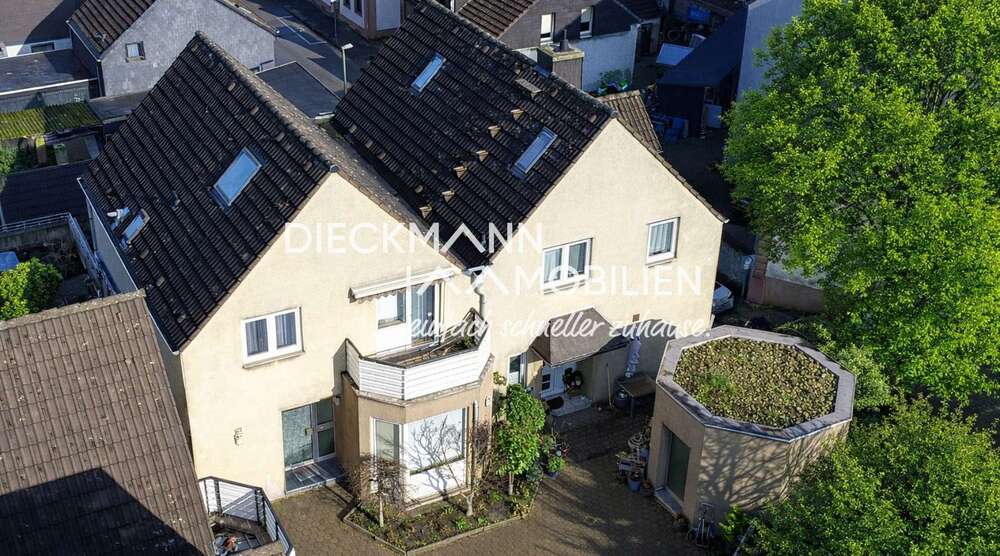 Thumbnail-Wohnung zum Kaufen in Duisburg Meiderich 245.000,00 € 114.02 m²