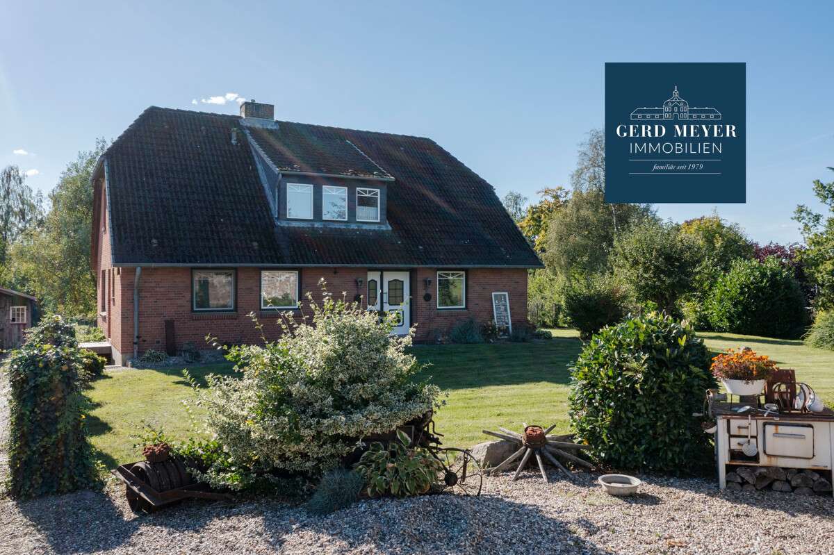 Thumbnail-Haus zum Kaufen in Dannau Gowens 845.000,00 € 166.66 m²