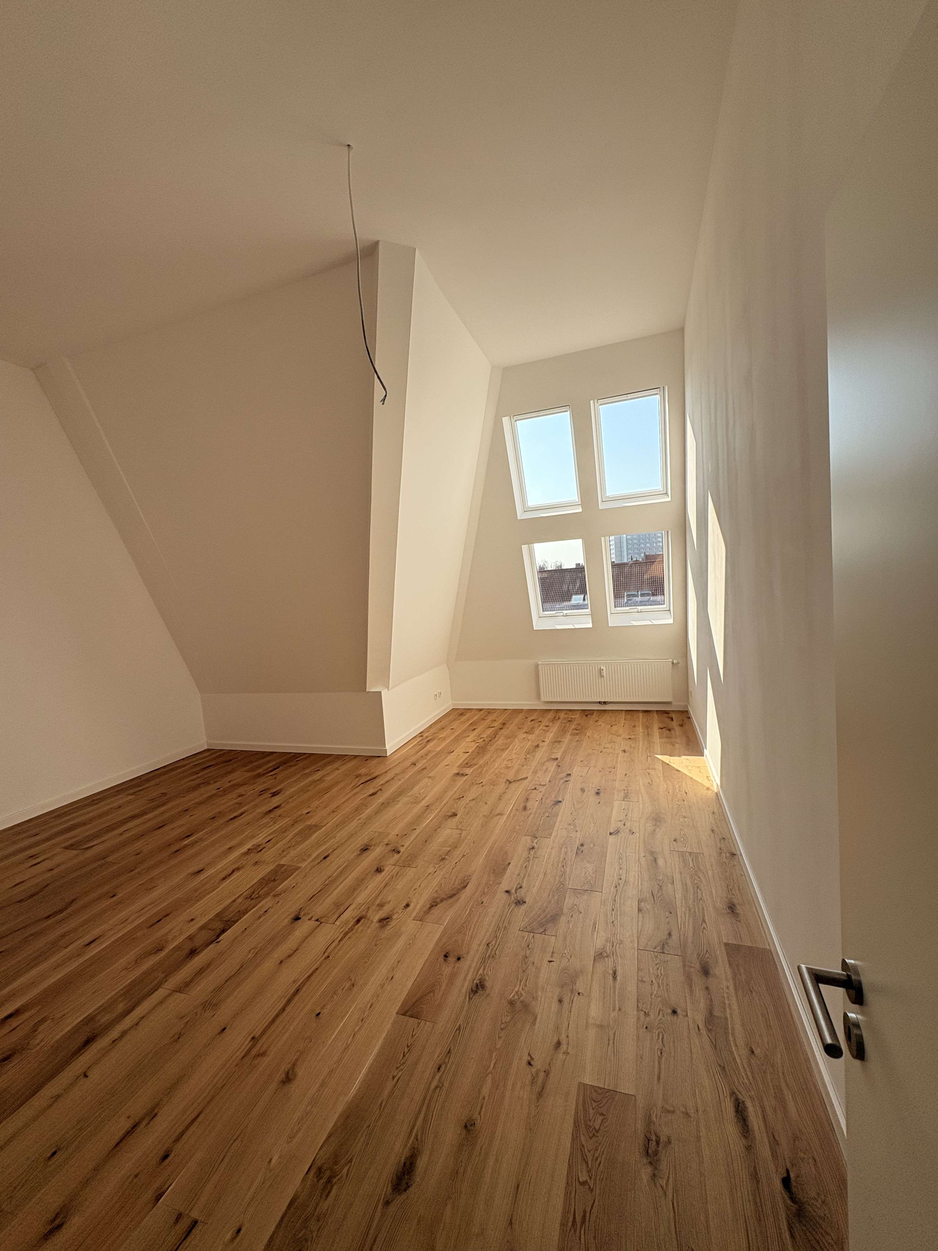 Thumbnail-Wohnung zum Mieten in Erfurt 1.247,12 € 104.8 m²