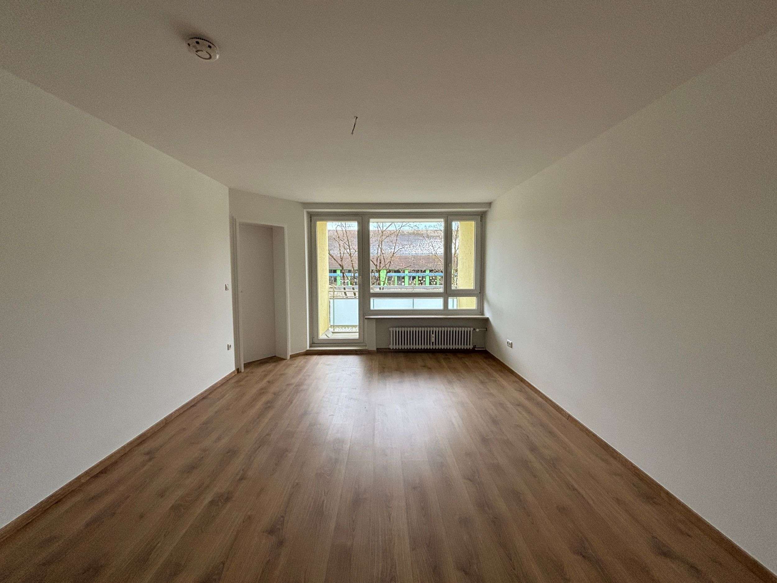 Thumbnail-Wohnung zum Mieten in Augsburg 826,04 € 62.39 m²
