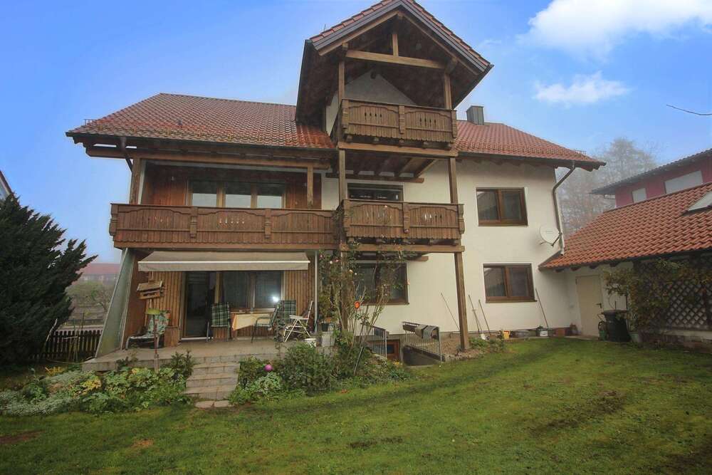 Thumbnail-Haus zum Kaufen in Deggendorf 610.000,00 € 184 m²