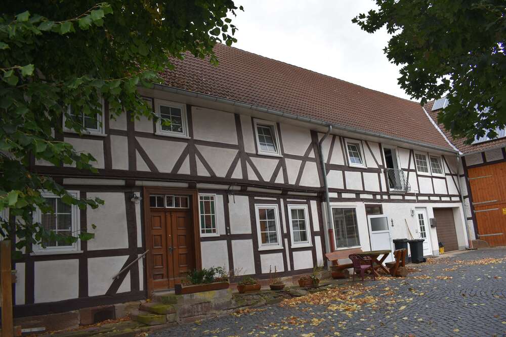 Thumbnail-Haus zum Kaufen in Nörten-Hardenberg 375.000,00 € 300 m²