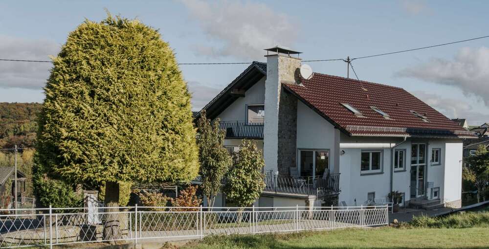 Thumbnail-Haus zum Kaufen in Heilberscheid 595.000,00 € 406 m²