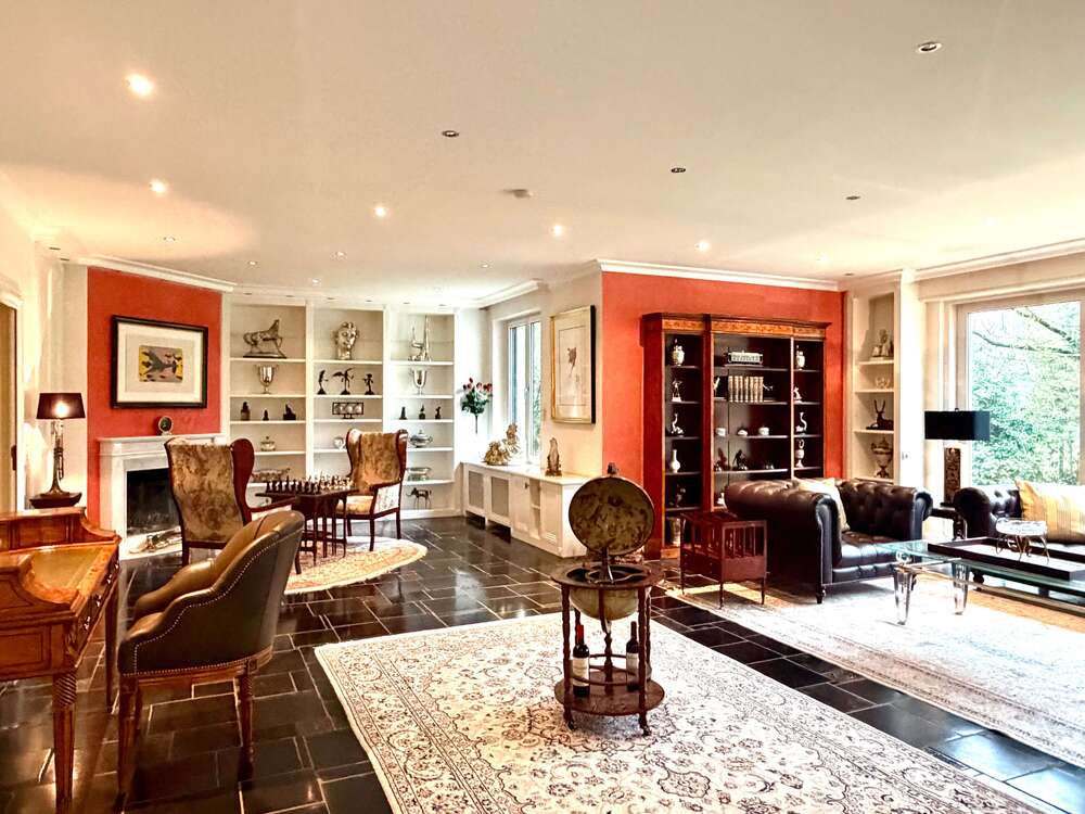 Thumbnail-Haus zum Kaufen in Krefeld 2.299.000,00 € 586 m²