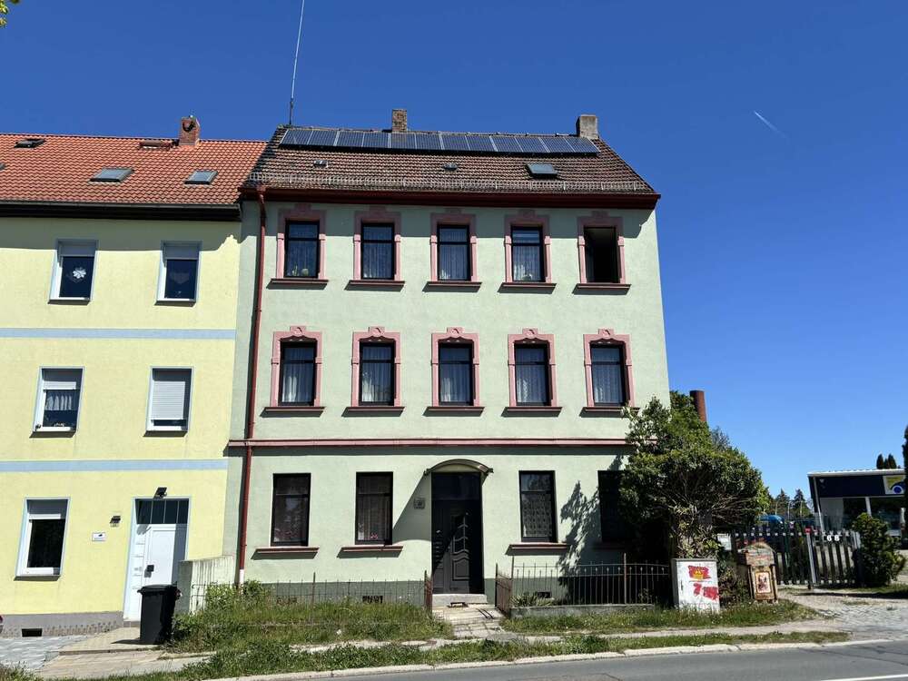 Thumbnail-Haus zum Kaufen in Weißenfels 79.000,00 € 220 m²