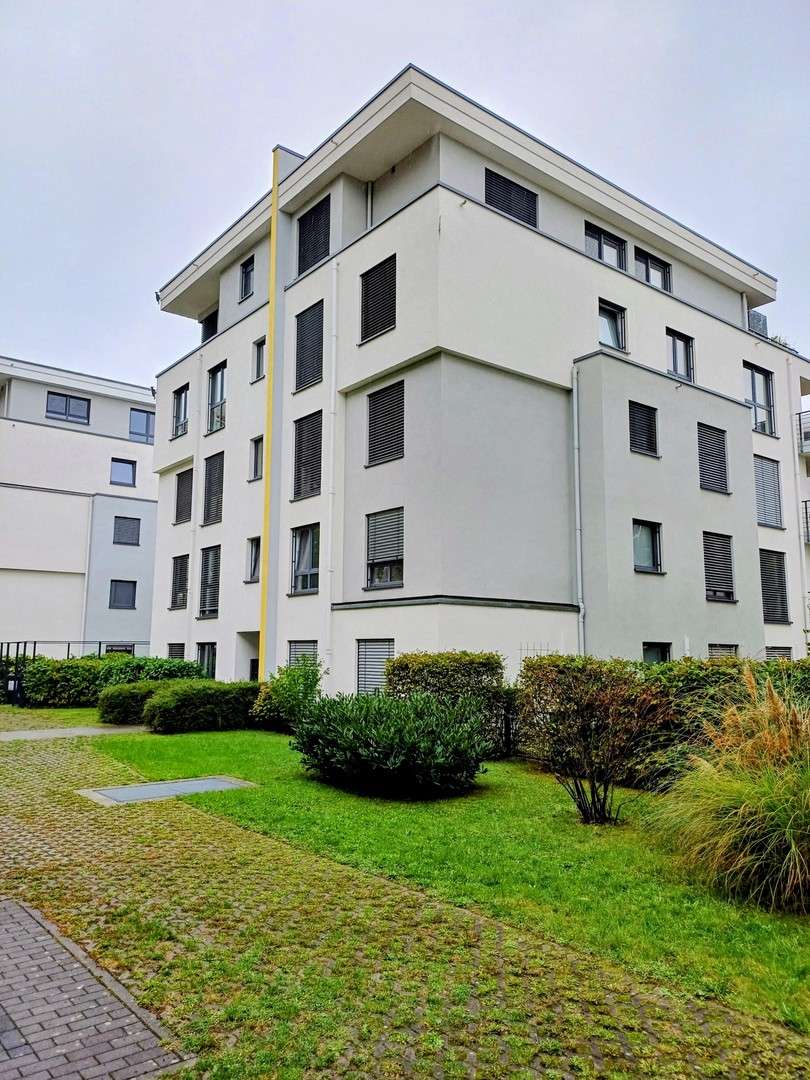 Thumbnail-Wohnung zum Kaufen in Frankfurt am Main 1.850.000,00 € 168 m²