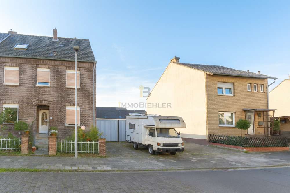 Thumbnail-Grundstück zu verkaufen in Bergheim 110.000,00 € 348 m²