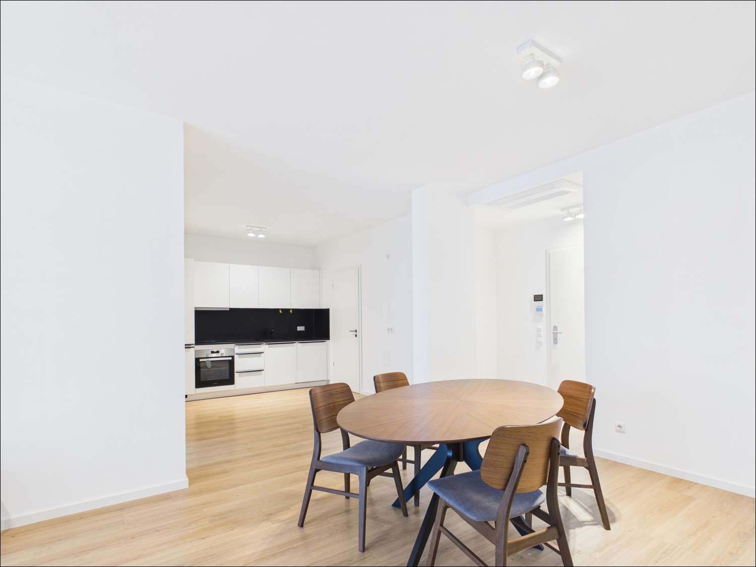 Thumbnail-Wohnung zum Mieten in Aschaffenburg 1.590,00 € 92 m²