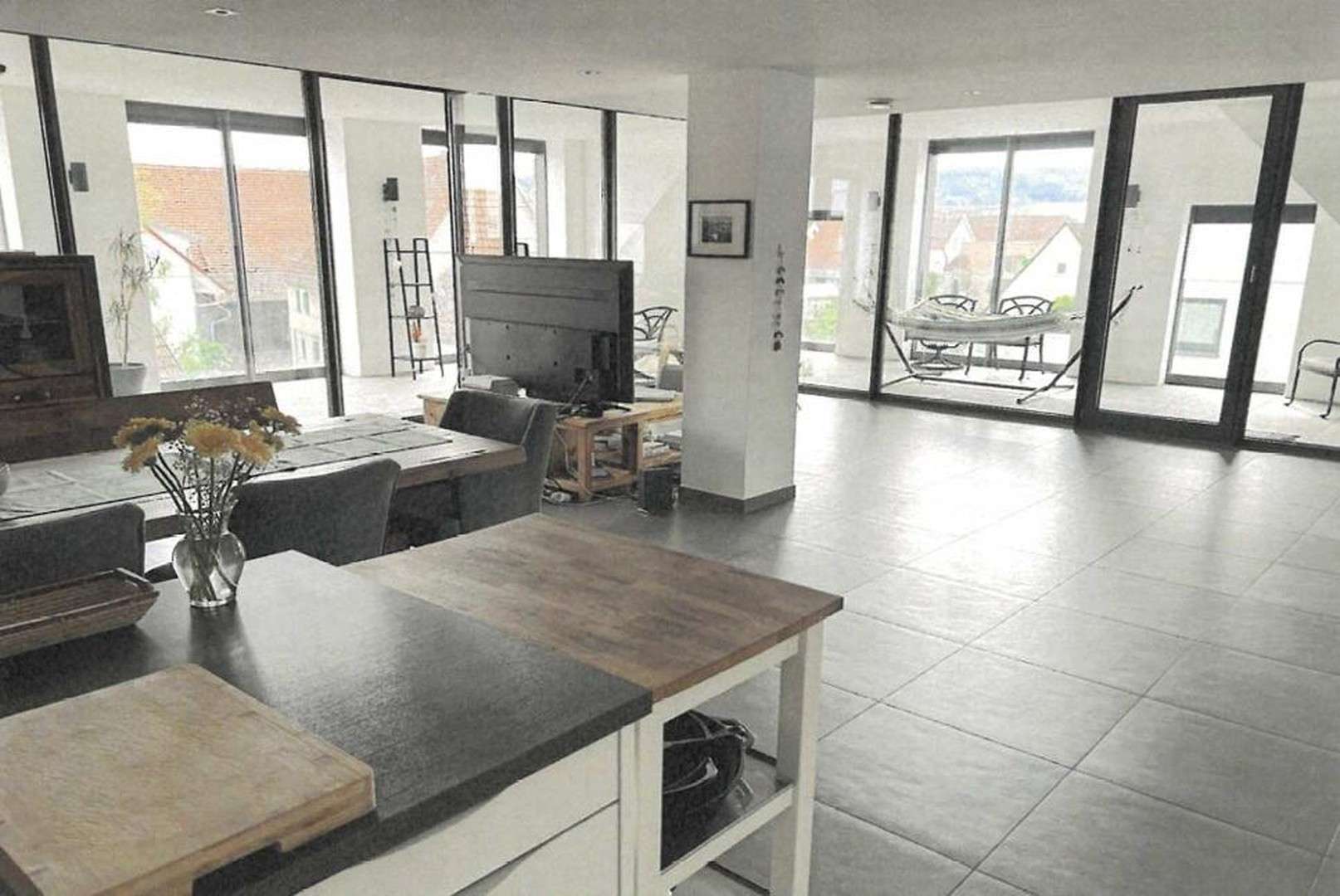 Thumbnail-Wohnung zum Mieten in Leinfelden-Echterdingen 2.414,00 € 197 m²