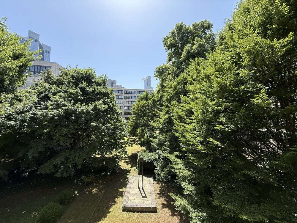 Thumbnail-Wohnung zum Kaufen in Frankfurt am Main 875.000,00 € 102 m²