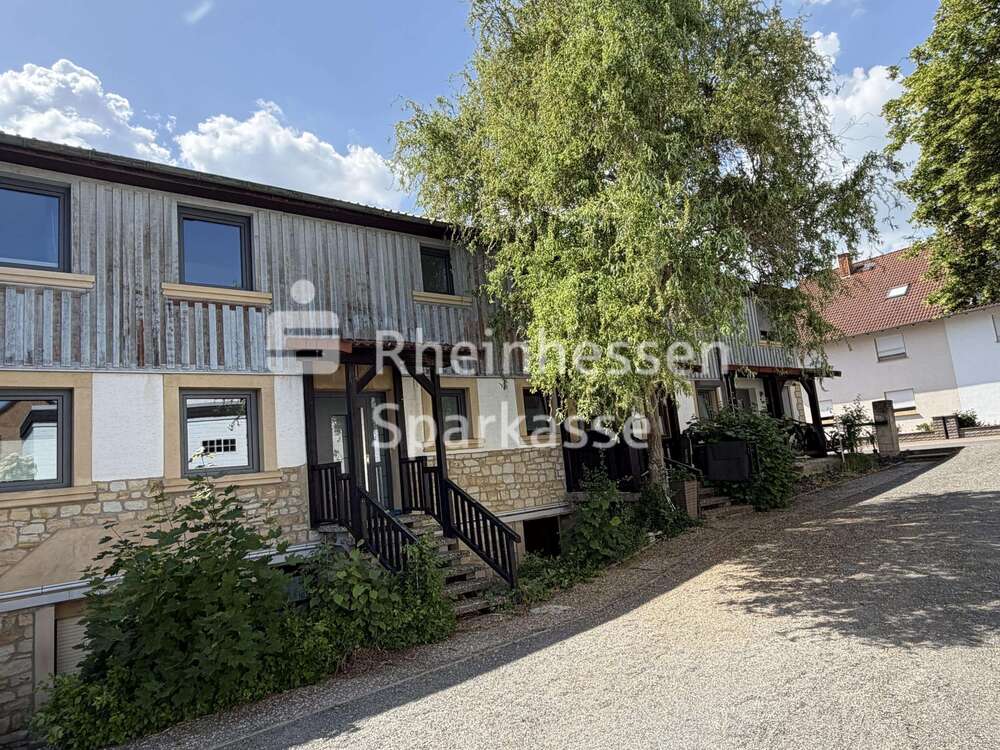 Thumbnail-Haus zum Mieten in Armsheim 1.200,00 € 120 m²