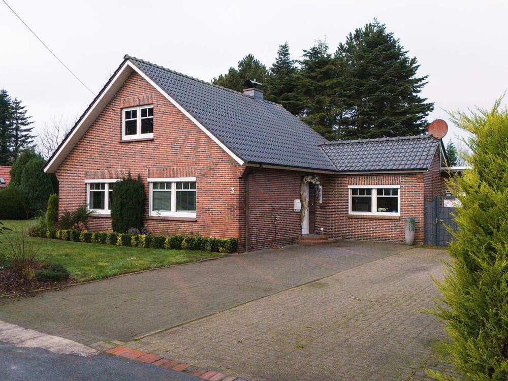 Thumbnail-Haus zum Kaufen in Varel 365.000,00 € 125.5 m²