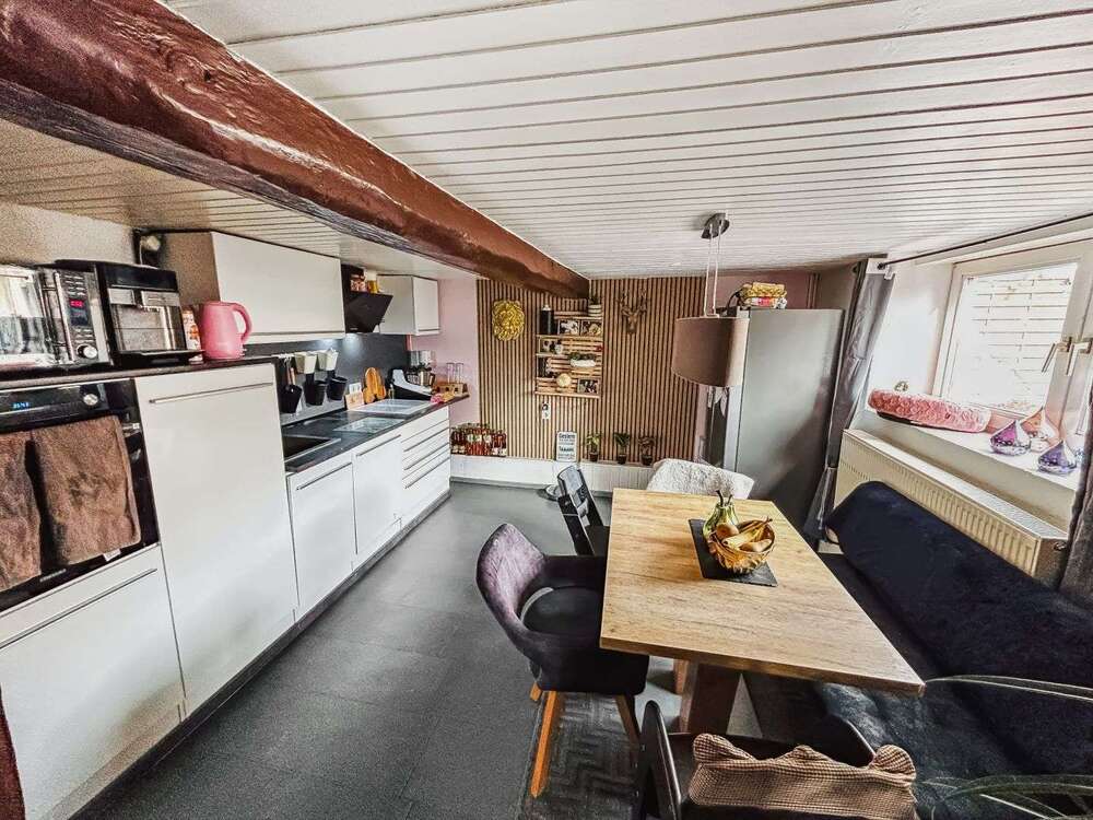 Thumbnail-Haus zum Kaufen in Homberg 95.000,00 € 85 m²