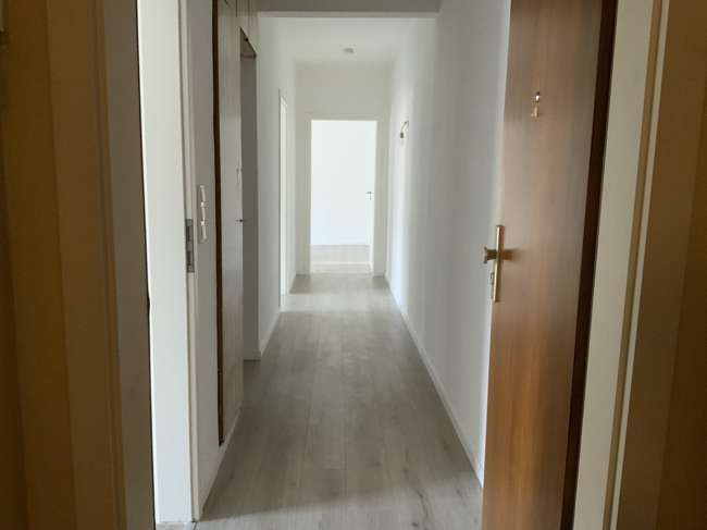 Thumbnail-Wohnung zum Mieten in Gelsenkirchen Schalke-Nord 475,00 € 67.92 m²