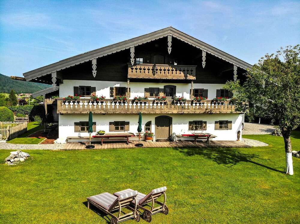 Thumbnail-Haus zum Kaufen in Inzell 3.460.000,00 € 675 m²
