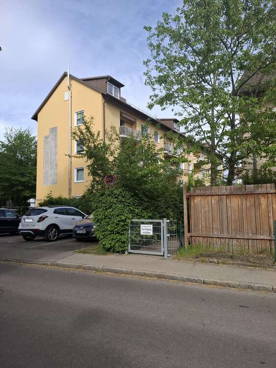 Thumbnail-Wohnung zum Mieten in Königsbrunn 740,00 € 73.89 m²