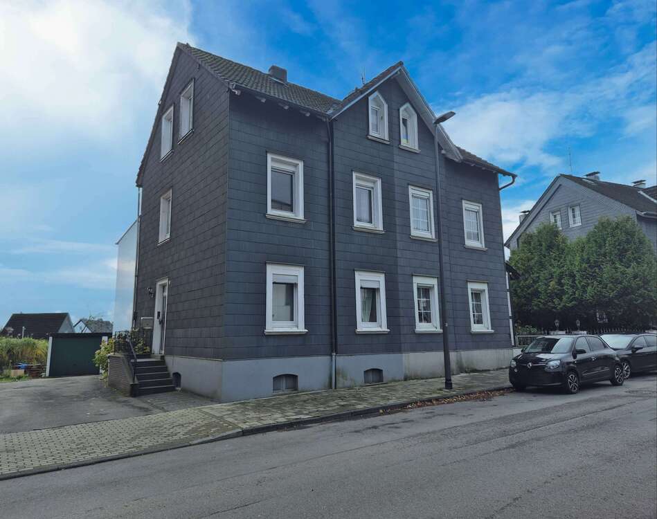 Thumbnail-Haus zum Kaufen in Remscheid 230.000,00 € 145 m²