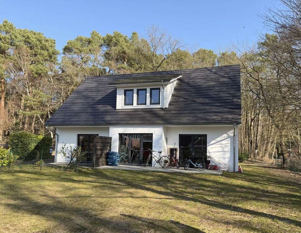 Thumbnail-Haus zum Mieten in Stelle 1.990,00 € 130 m²