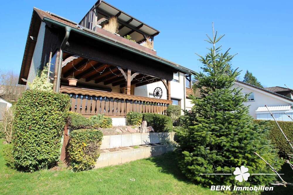 Thumbnail-Haus zum Kaufen in Aschaffenburg Damm 629.000,00 € 177 m²