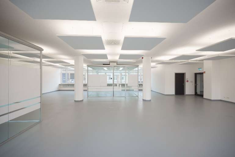 Thumbnail-Büro in Stuttgart 9.570,00 € 870 m²