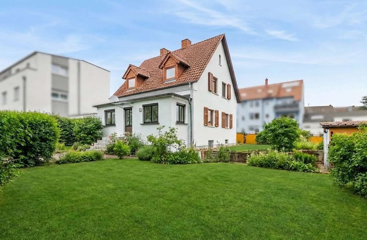 Thumbnail-Haus zum Kaufen in Homburg 375.000,00 € 125 m²