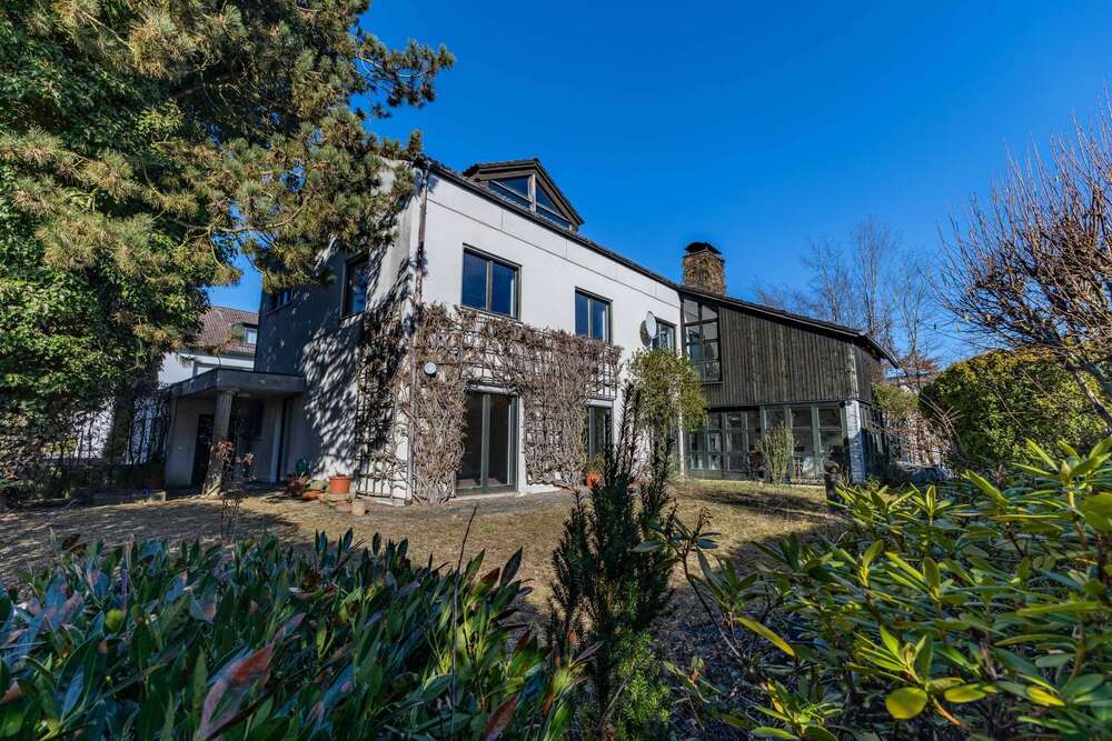 Thumbnail-Haus zum Kaufen in Straubing 479.000,00 € 241.45 m²