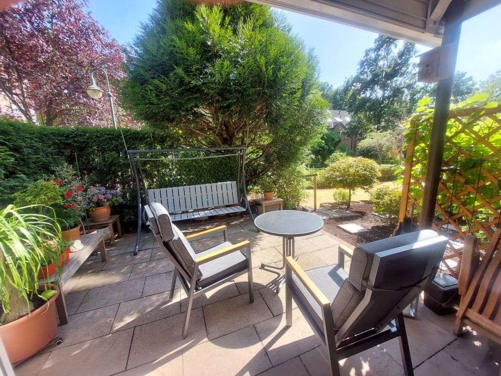 Thumbnail-Wohnung zum Kaufen in Düsseldorf 410.000,00 € 98.54 m²