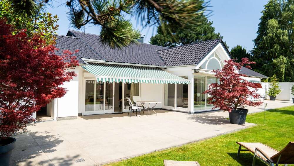 Thumbnail-Haus zum Kaufen in Baden-Baden 2.950.000,00 € 240 m²