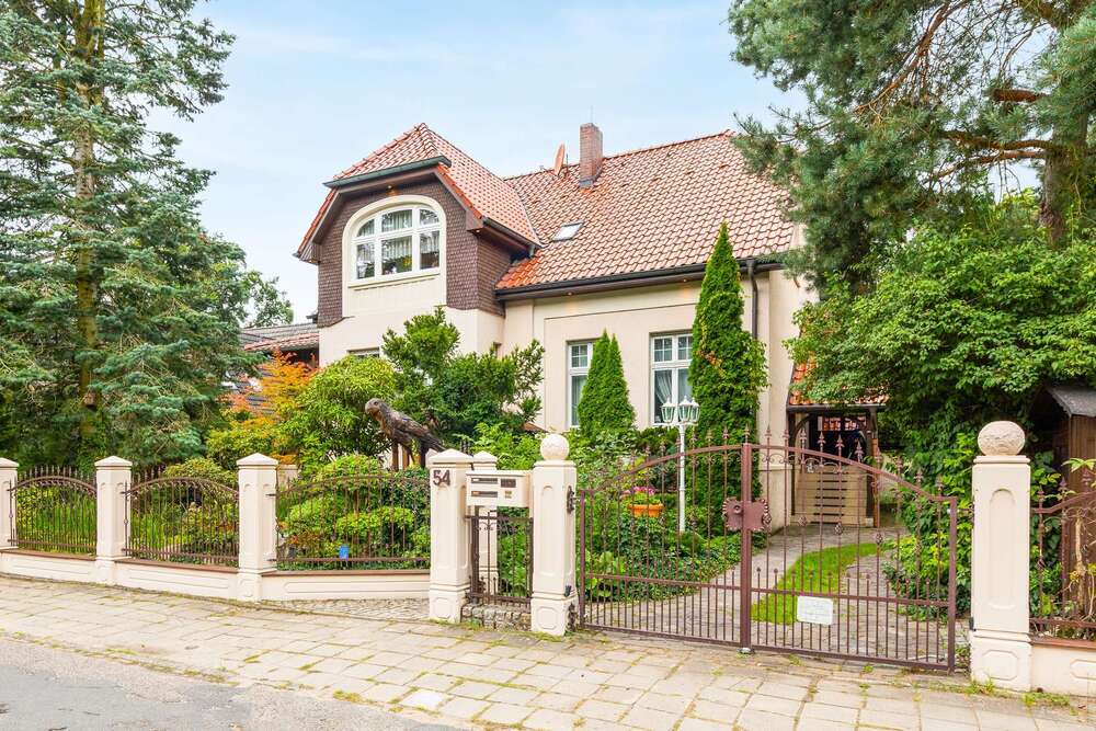 Thumbnail-Haus zum Kaufen in Strausberg 798.000,00 € 223.34 m²