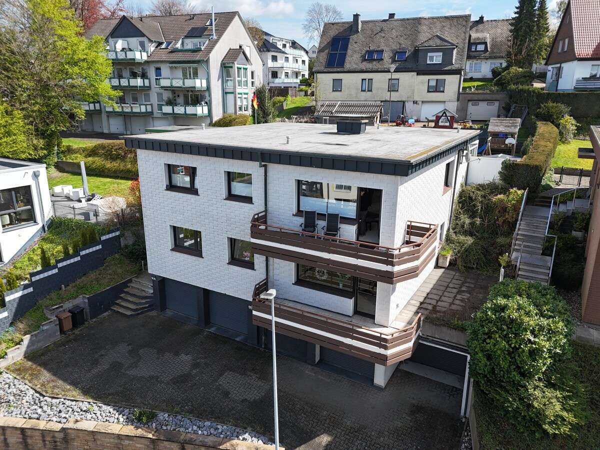 Thumbnail-Haus zum Kaufen in Breckerfeld 499.000,00 € 201 m²