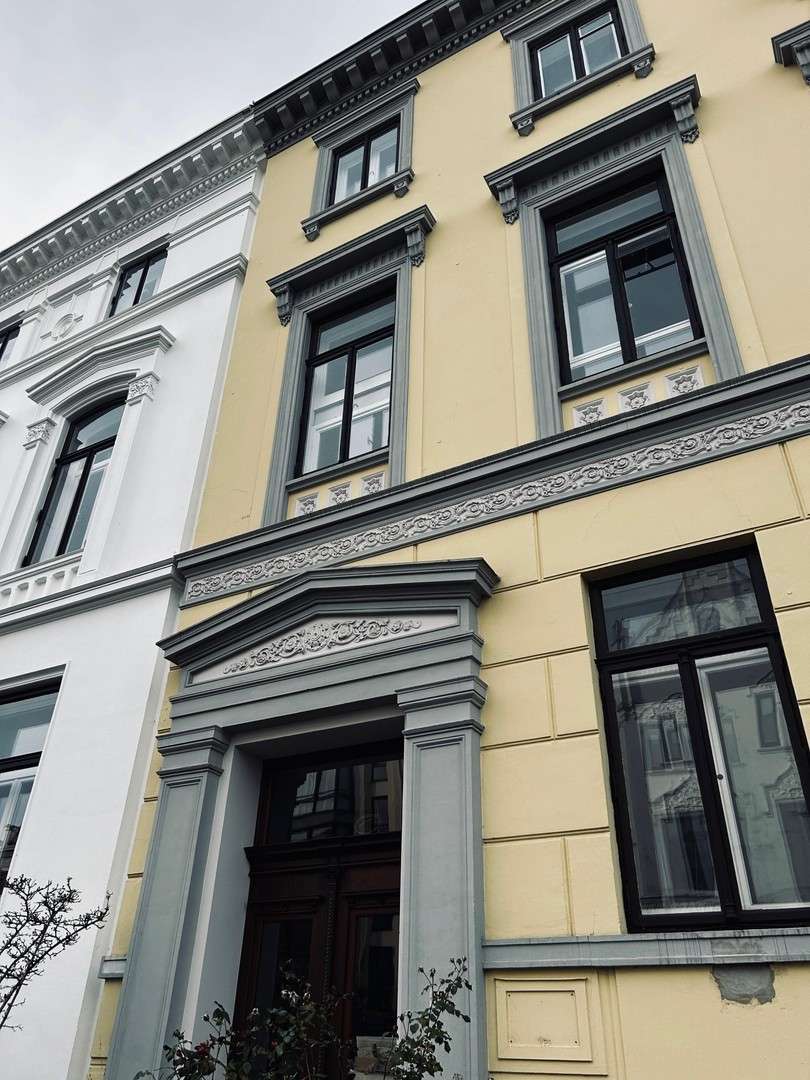 Thumbnail-Wohnung zum Mieten in Bremen 2.100,00 € 145 m²