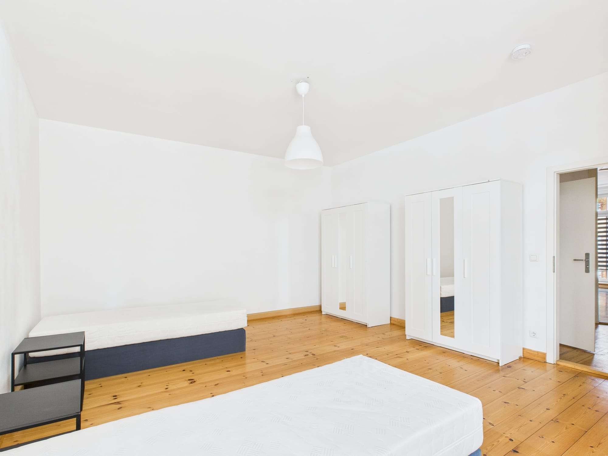 Thumbnail-Wohnung zum Mieten in Berlin 360,00 € 93 m²