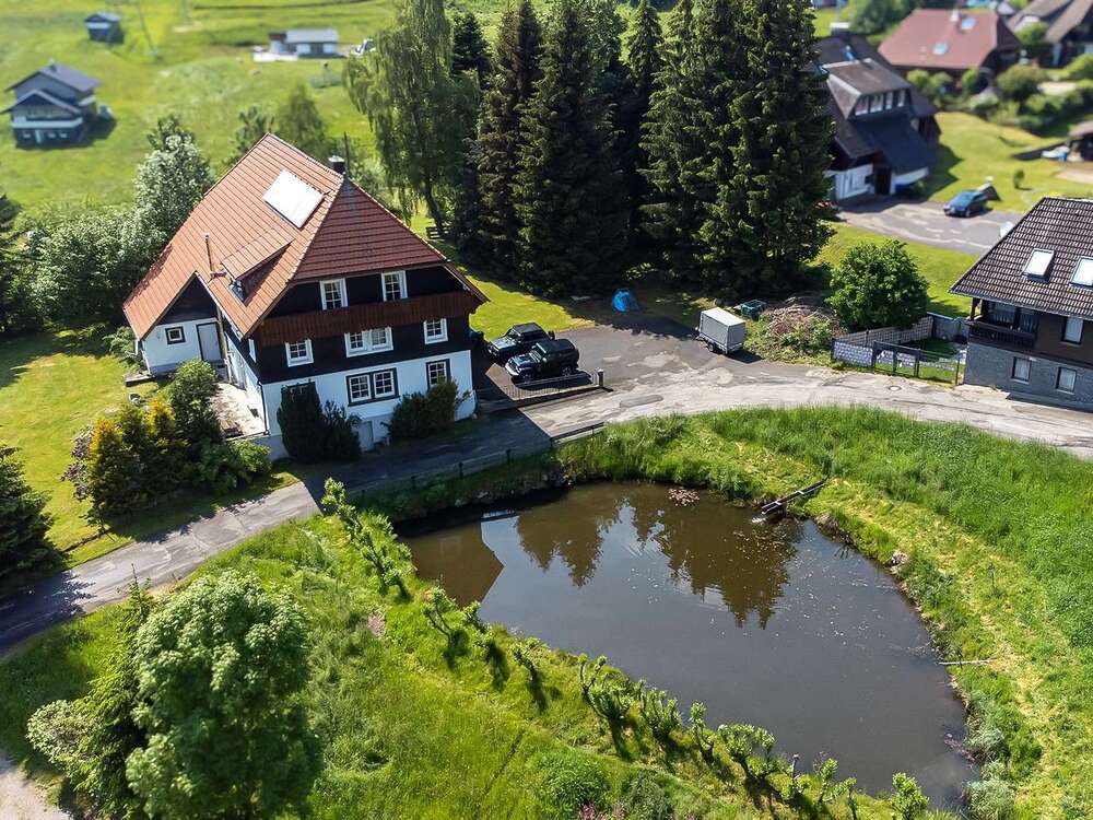 Thumbnail-Haus zum Kaufen in Schluchsee 1.099.000,00 € 293 m²