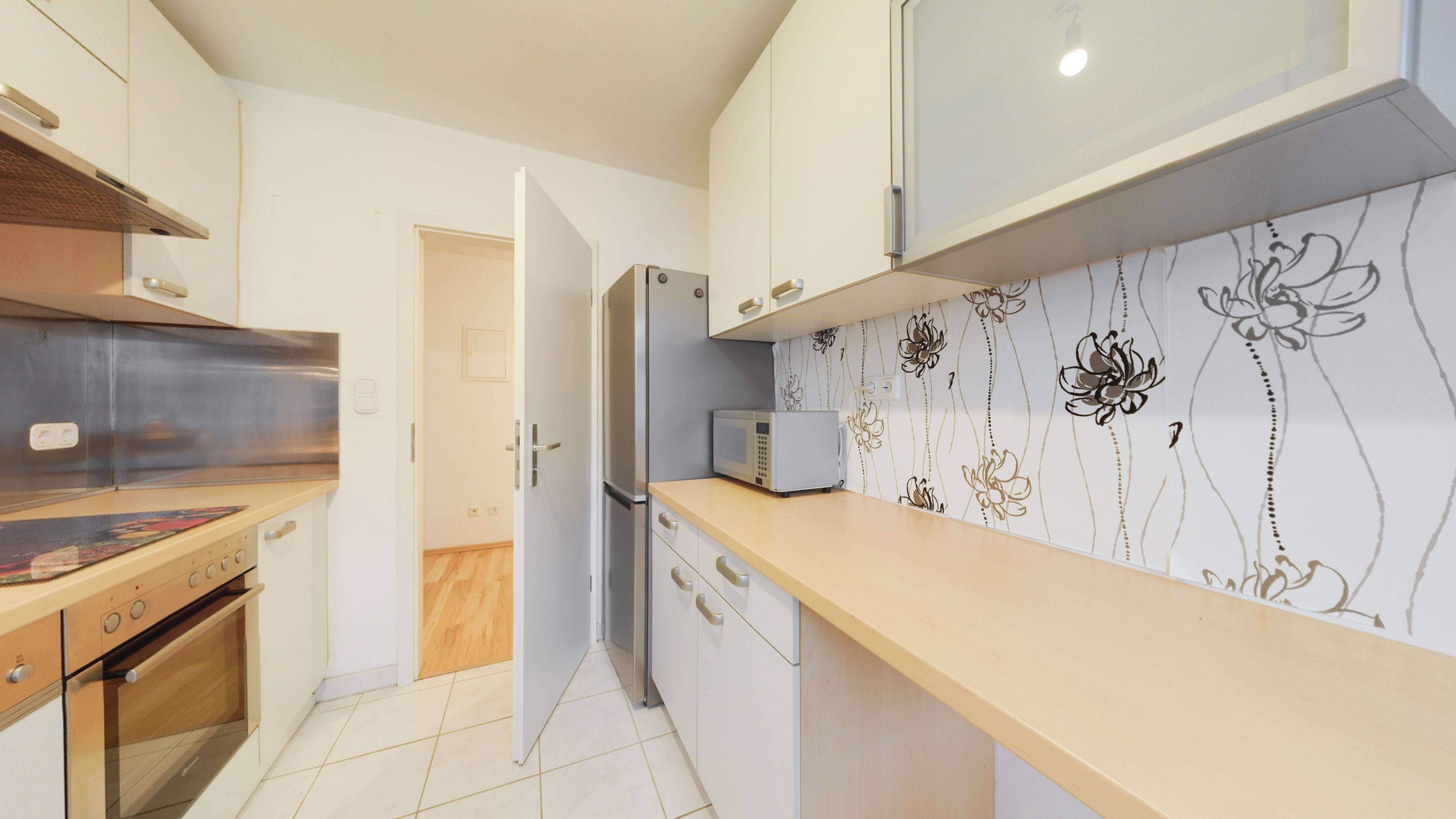 Thumbnail-Wohnung zum Kaufen in Wiesbaden 269.000,00 € 56 m²