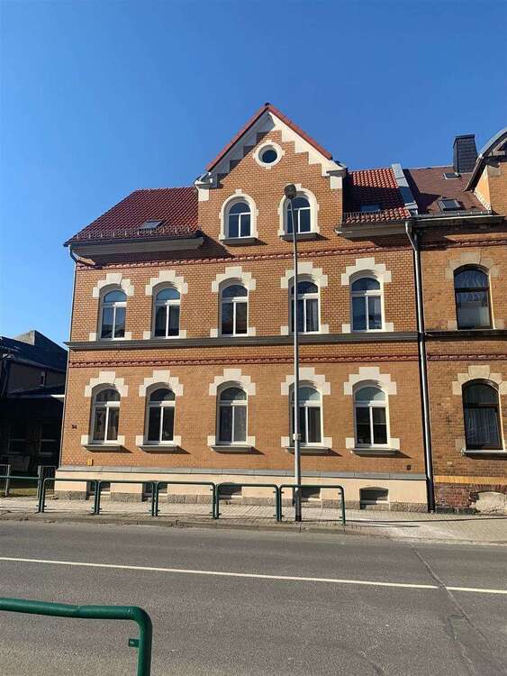Thumbnail-Wohnung zum Mieten in Falkenstein , Vogtl 130,00 € 27.35 m²