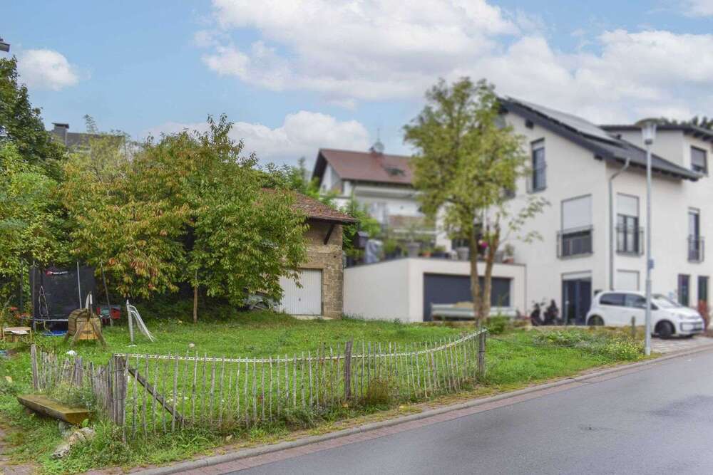 Thumbnail-Grundstück zu verkaufen in Malsch 200.000,00 € 351.21 m²