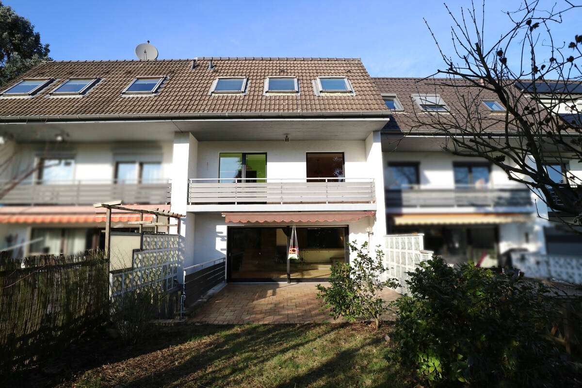 Thumbnail-Haus zum Kaufen in Dormagen Hackenbroich 365.000,00 € 141.34 m²