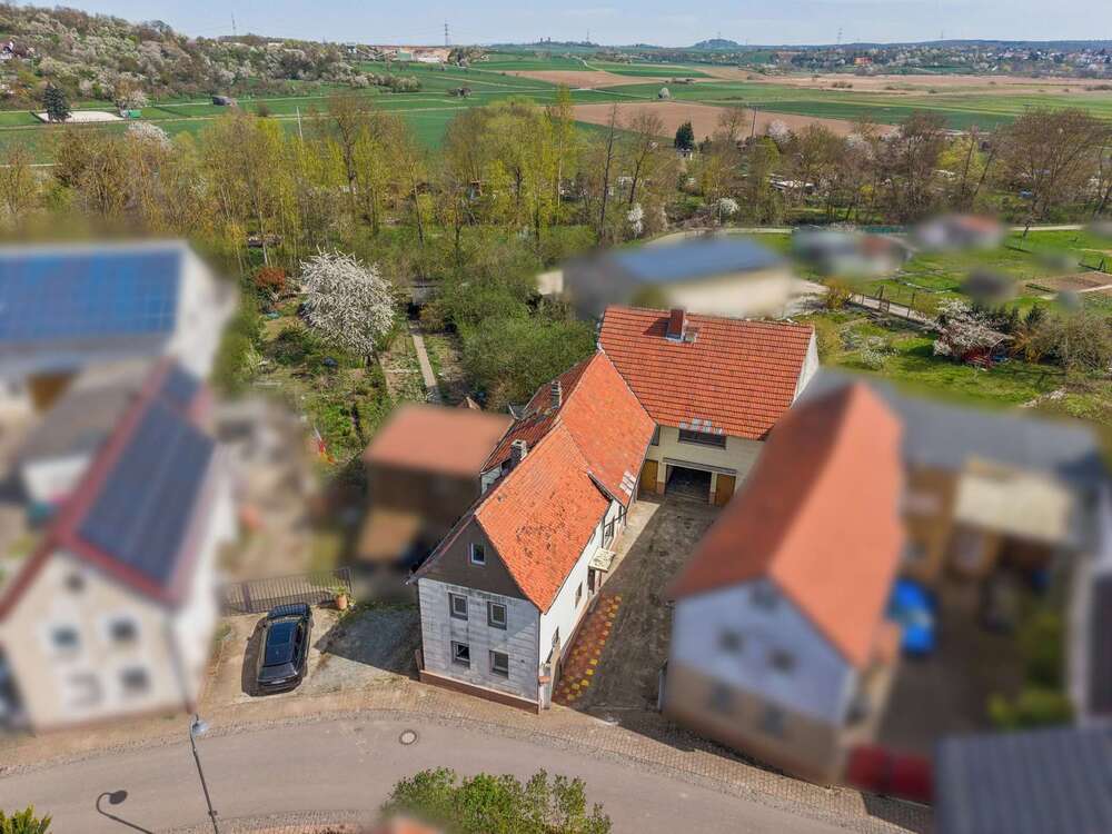 Thumbnail-Haus zum Kaufen in Butzbach 259.000,00 € 182.84 m²
