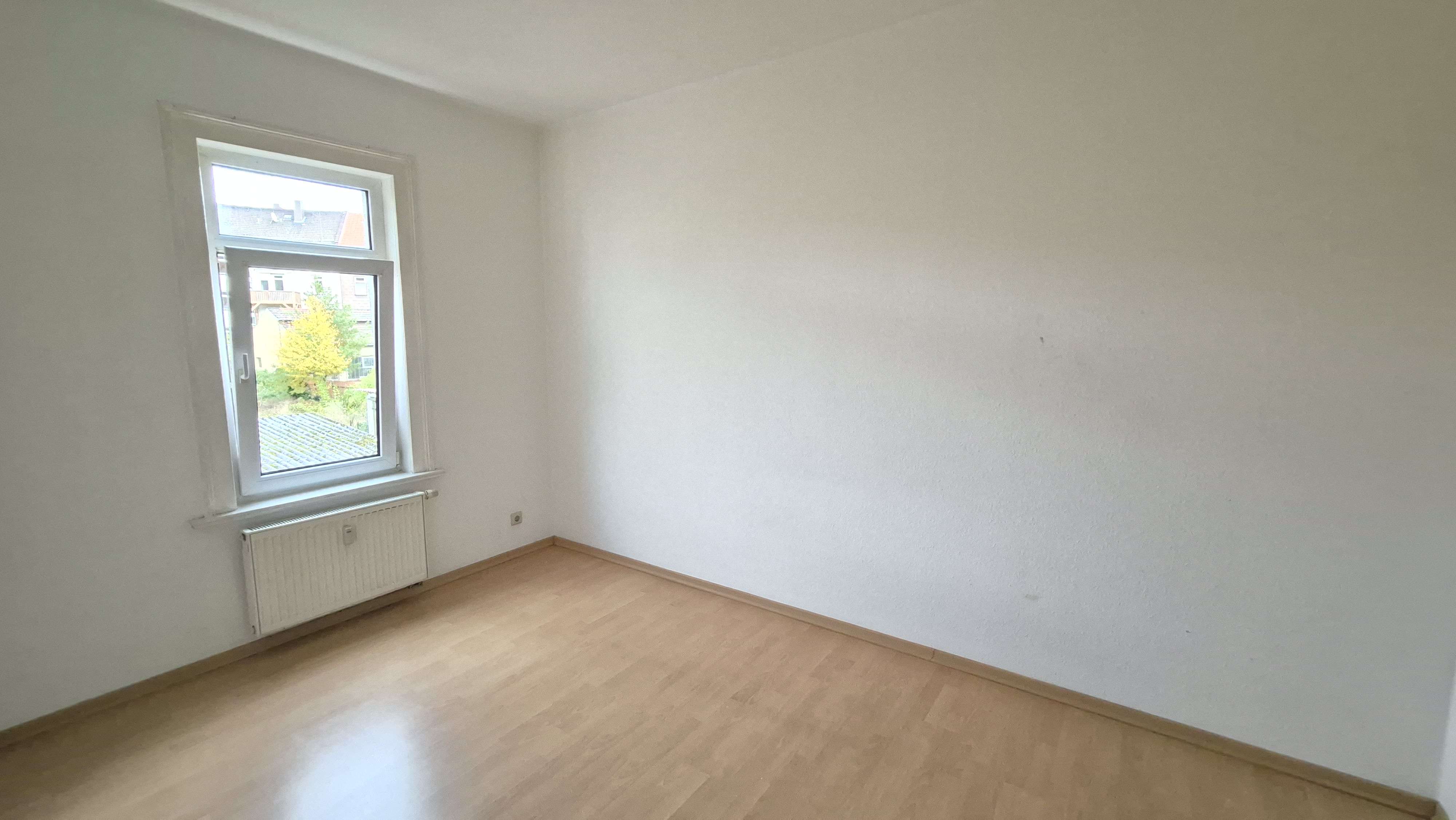 Thumbnail-Wohnung zum Mieten in Eisenach 370,00 € 65.06 m²