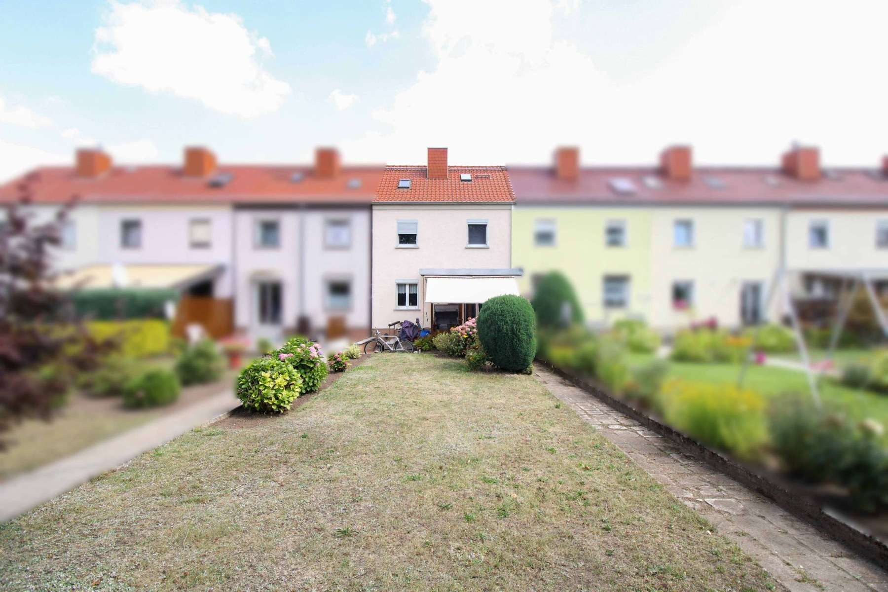 Thumbnail-Haus zum Kaufen in Magdeburg 245.000,00 € 85.04 m²