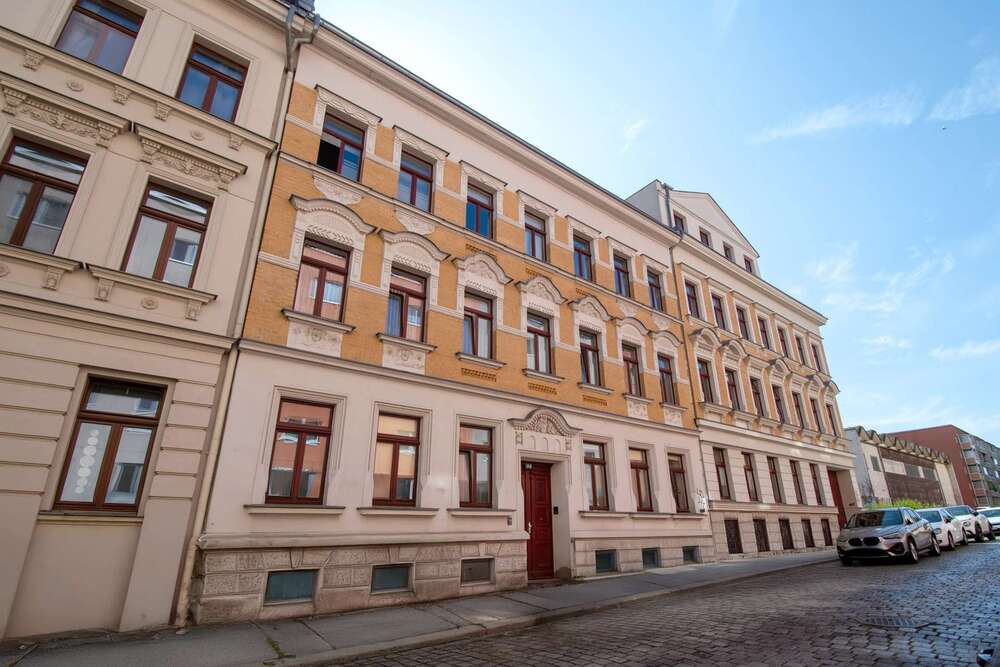 Thumbnail-Wohnung zum Kaufen in Leipzig 135.000,00 € 61.73 m²
