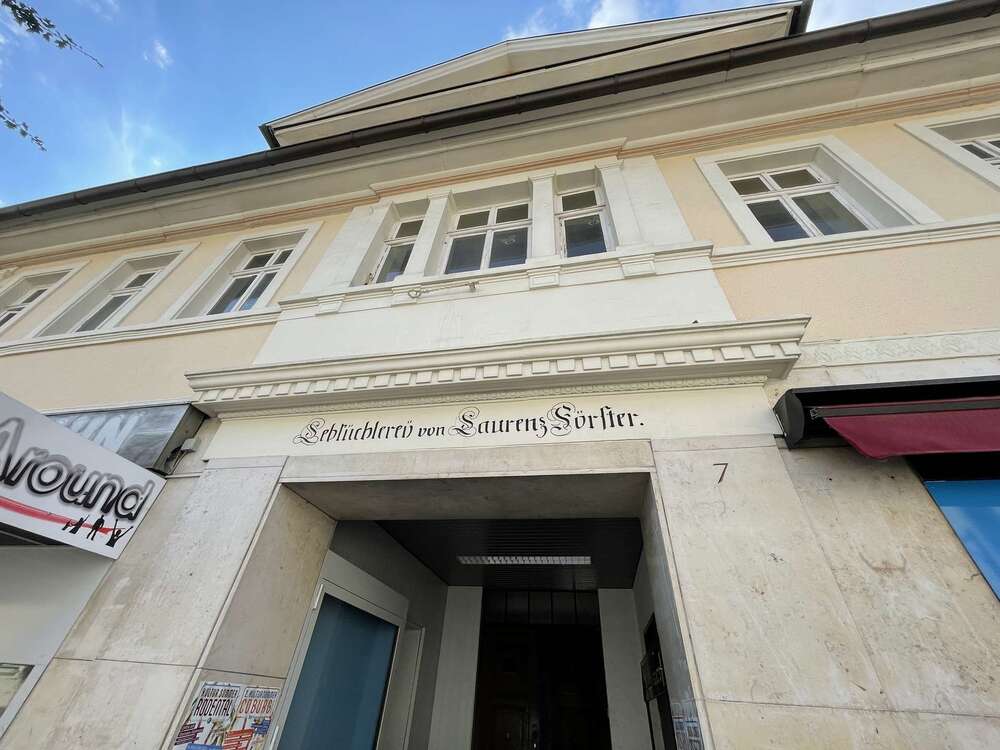 Thumbnail-Haus zum Kaufen in Neustadt bei Coburg 175.000,00 € 520 m²