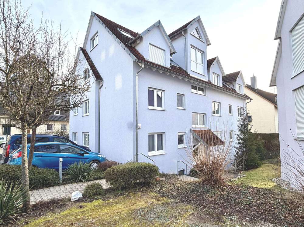 Thumbnail-Wohnung zum Kaufen in Wolfschlugen 375.000,00 € 92 m²