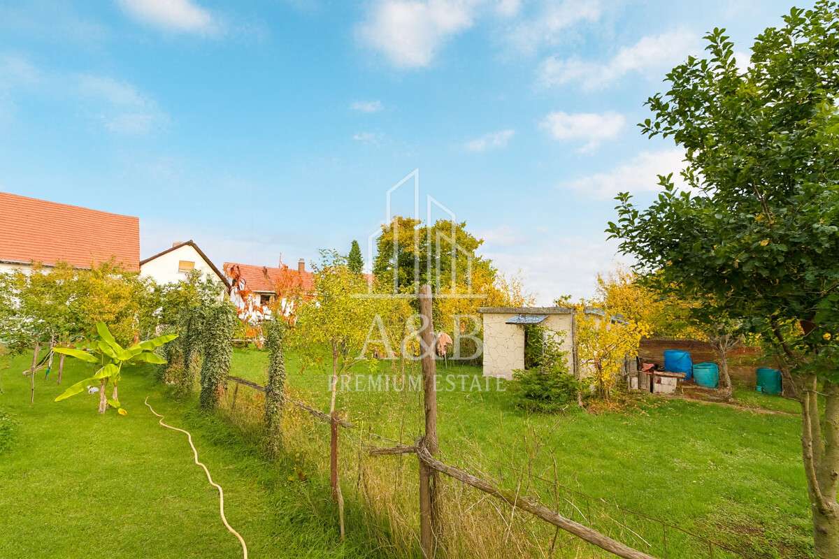 Thumbnail-Grundstück zu verkaufen in Kirchheim an der Weinstraße 249.000,00 € 600 m²