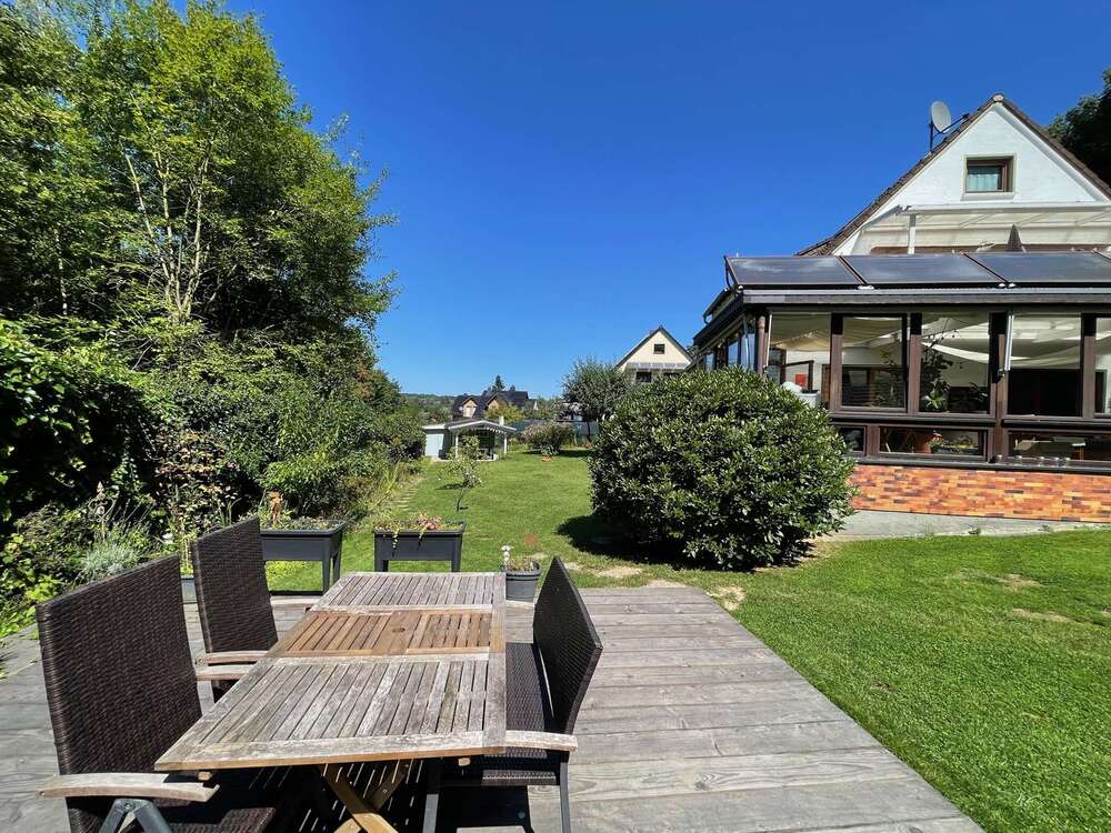 Thumbnail-Wohnung zum Kaufen in Lohmar 369.000,00 € 114 m²